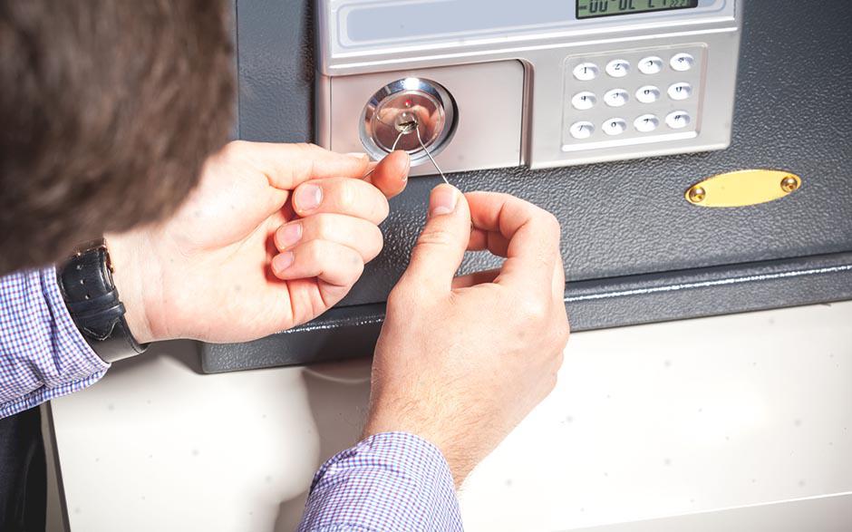 ouvrir une porte blindée Fichet Sèvres