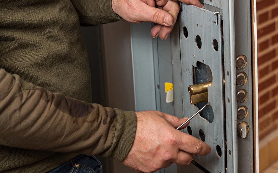 comment ouvrir une porte blindée Maurepas